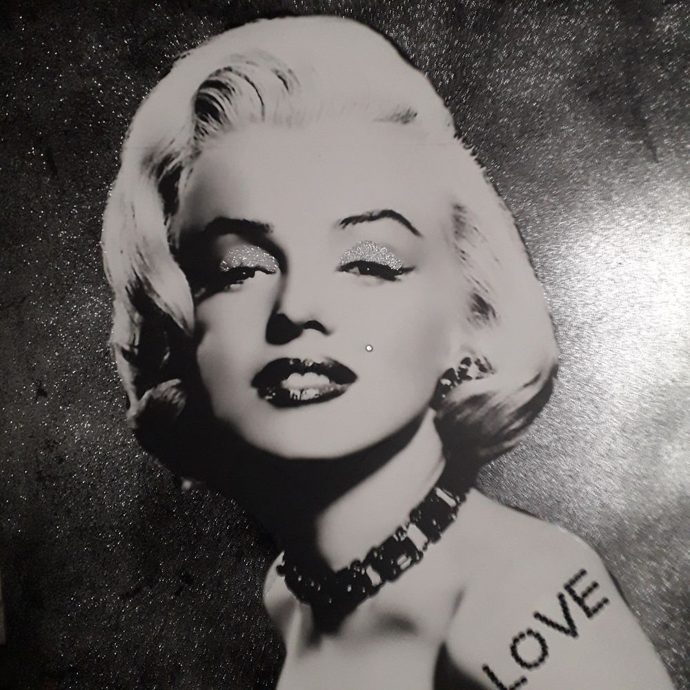 TABLEAU MARYLIN PAILLET� 
20 Lorient (56)