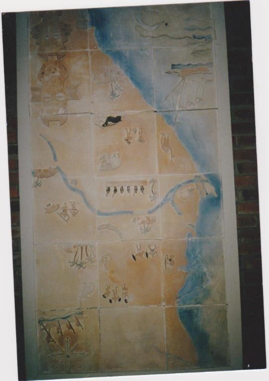 Tableau tr�s ancien en terre cuite 190 x 100 sign� Robert Ch 300 Arcangues (64)