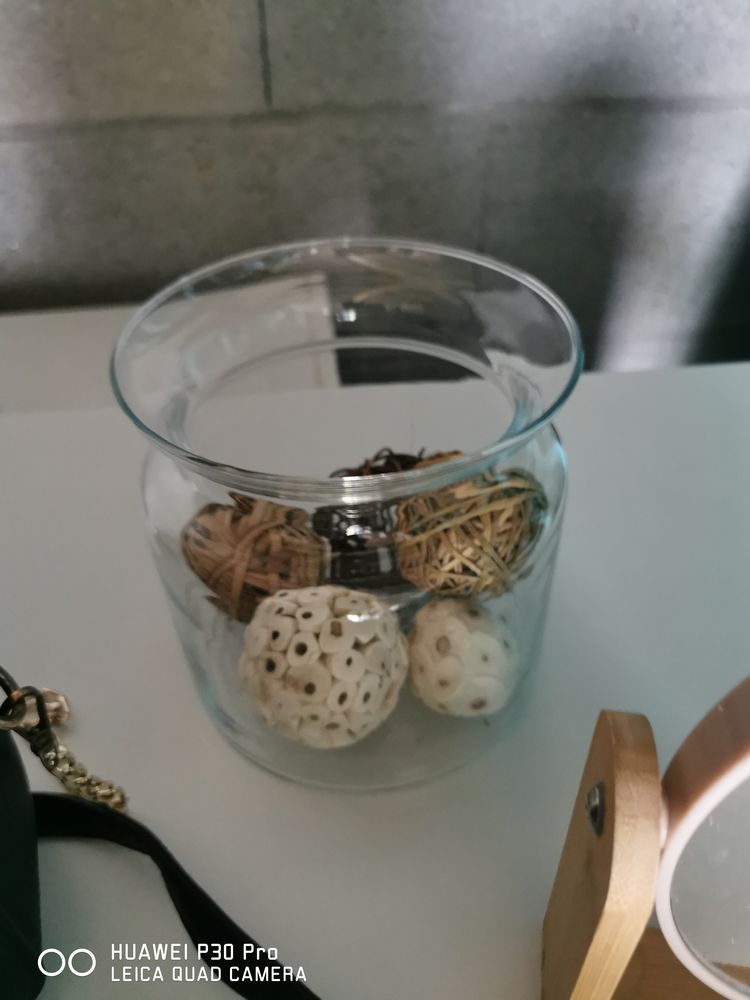 Tableaux pots en verre sacs chaussures chouchous 1 Dinan (22)