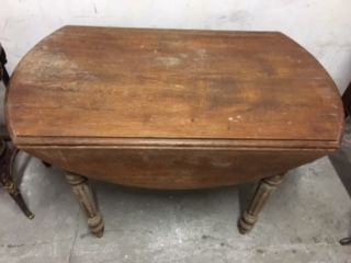 Tables anciennes rondes 0 Cannes (06)