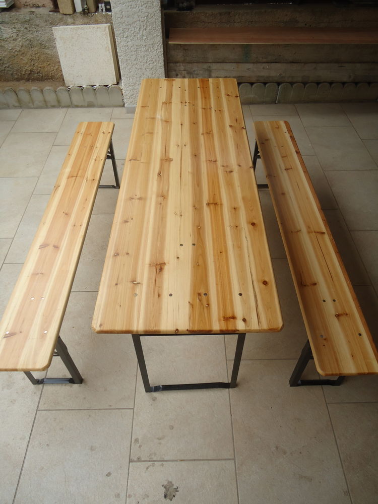 TABLES ET BANCS 20 Portiragnes (34)