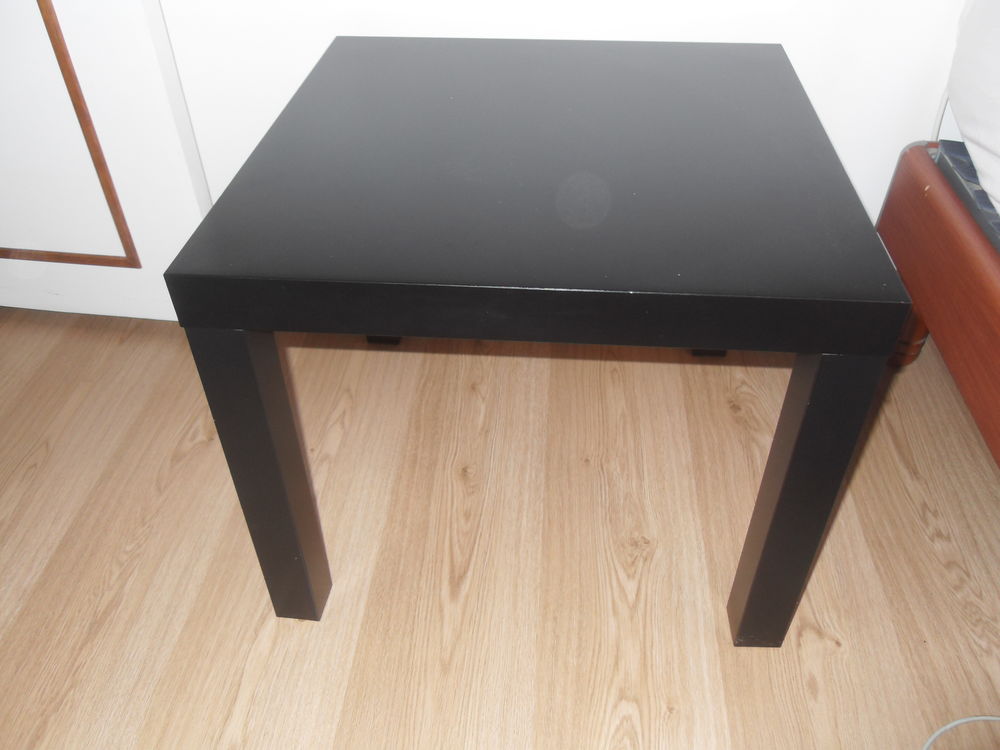TABLES BASSES 8 Ath�e-sur-Cher (37)