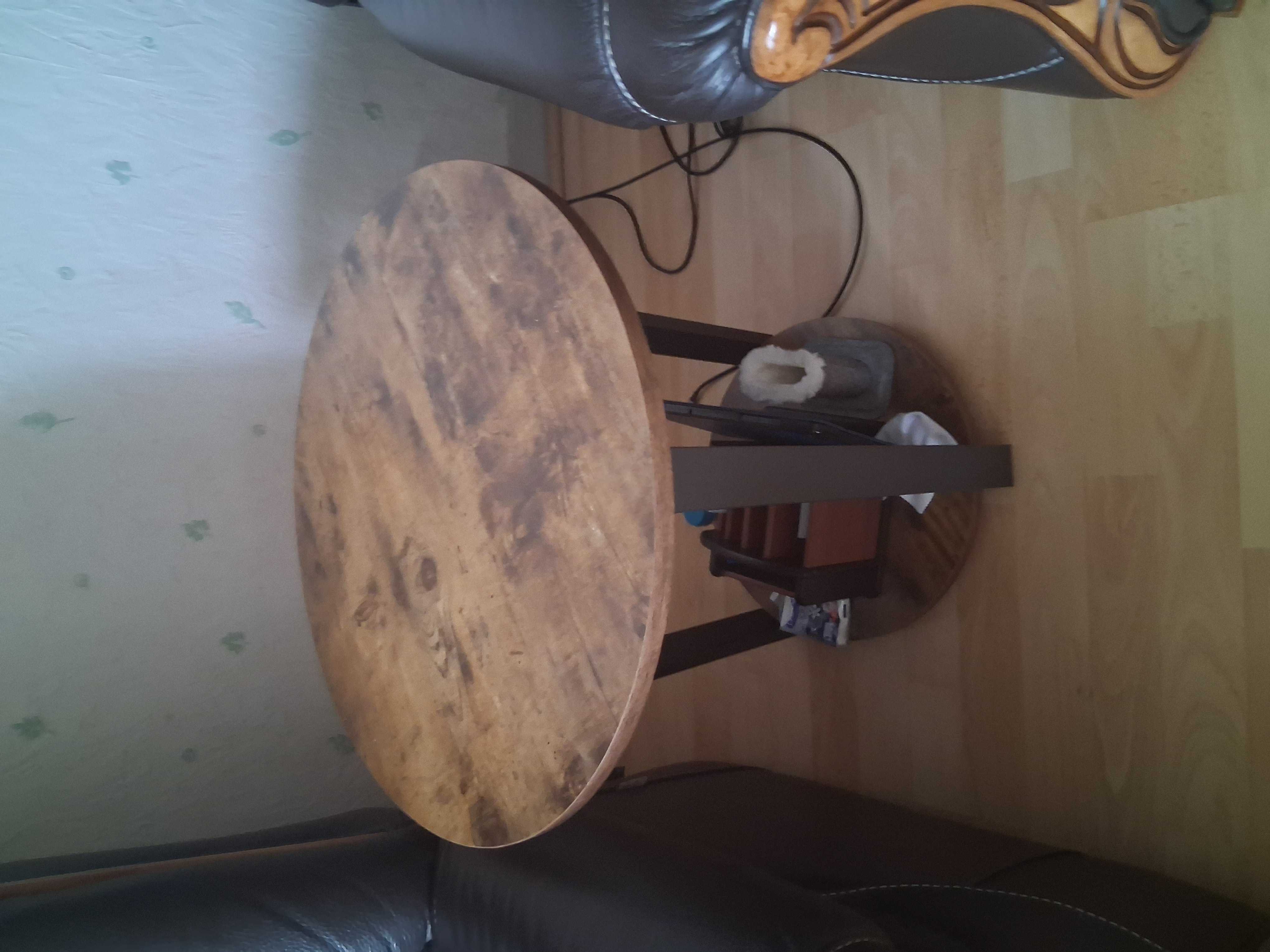 2 tables basses 15 Lyon 7 (69)