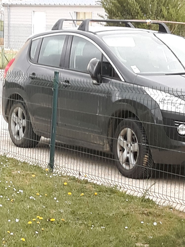  2 tables bois pliante 0 Montmirail (51)