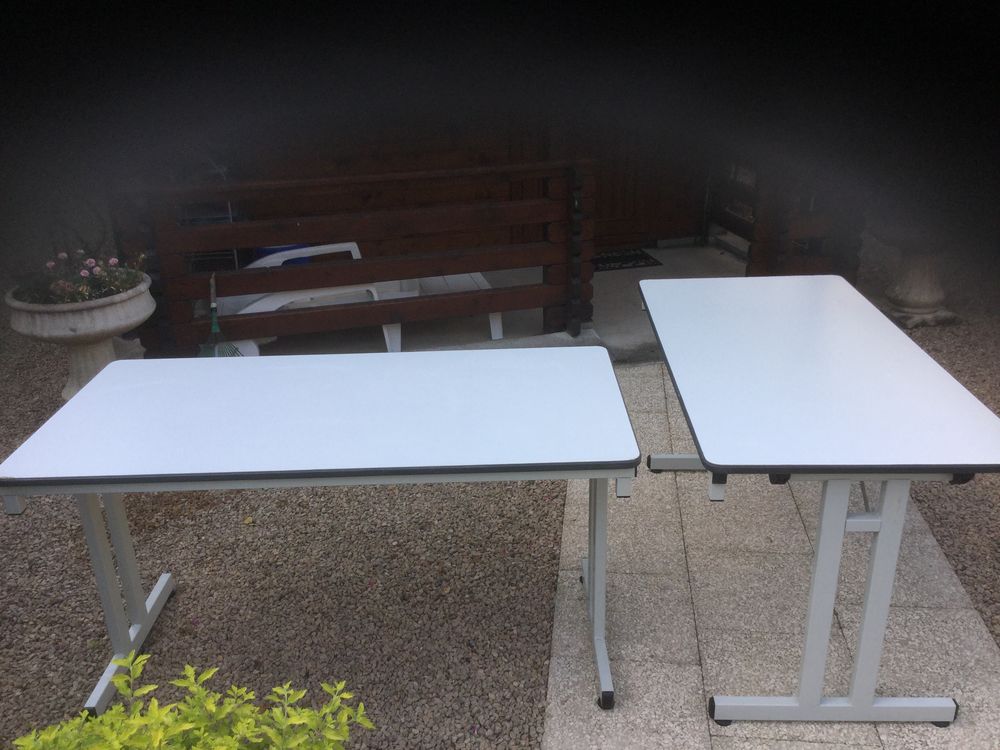 Tables de bureaux ou r�union 70 Le Creusot (71)