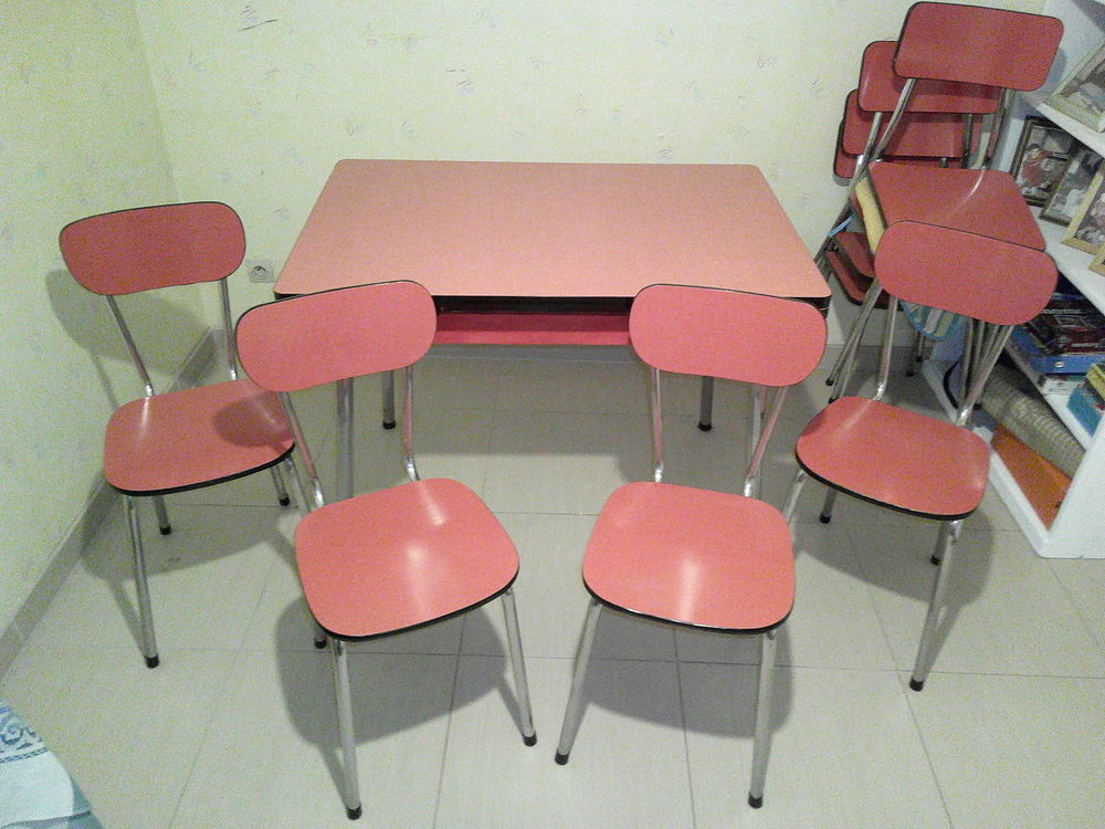  tables et chaises en formica 30 Lingolsheim (67)