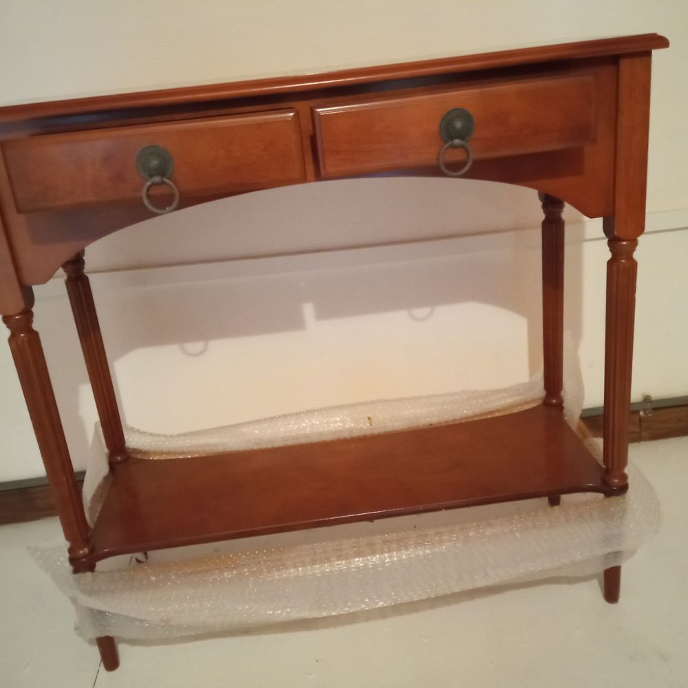 2 tables etroites 35 Montlu�on (03)