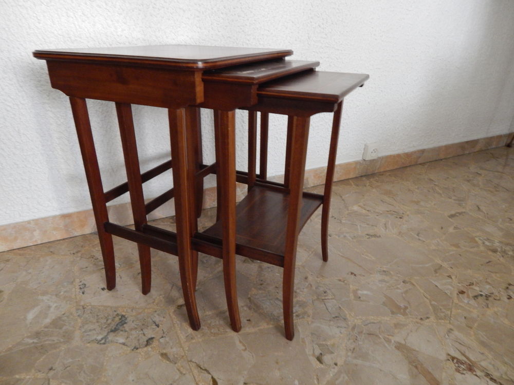 Tables gigogne anciennes 110 Valence (26)