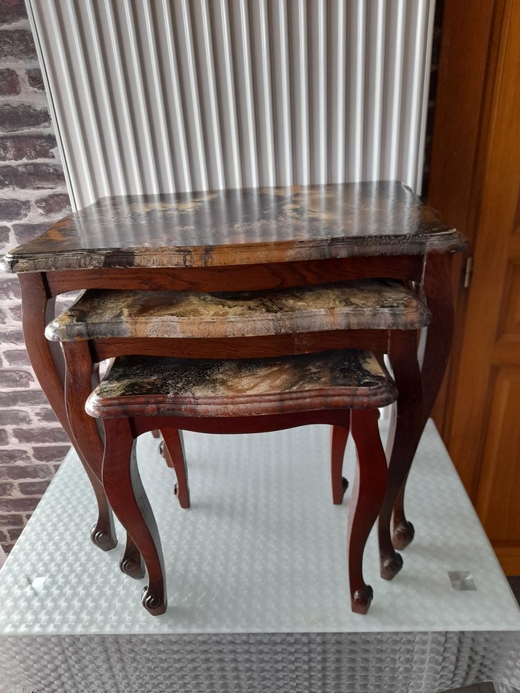 tables gigognes 99 Tournus (71)