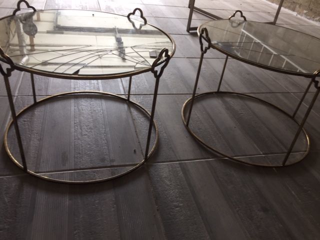 2 tables 100 Neufvy-sur-Aronde (60)