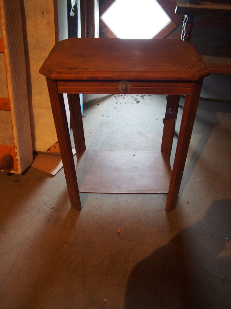 tablette d'appoint 10 Labescau (33)