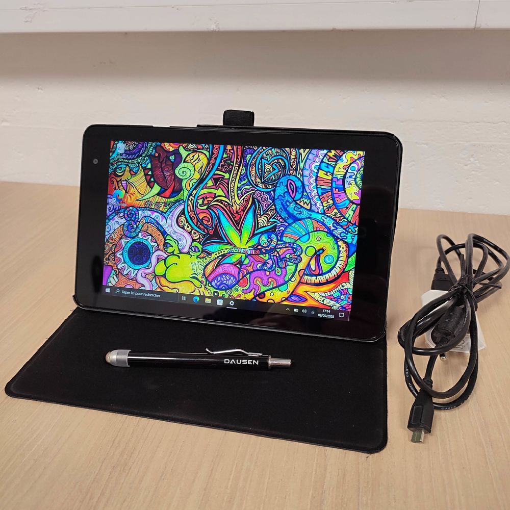 Tablette pc dell Windows 10 Tactile stylet pochette 8 pouces 170 Le Bourget (93)