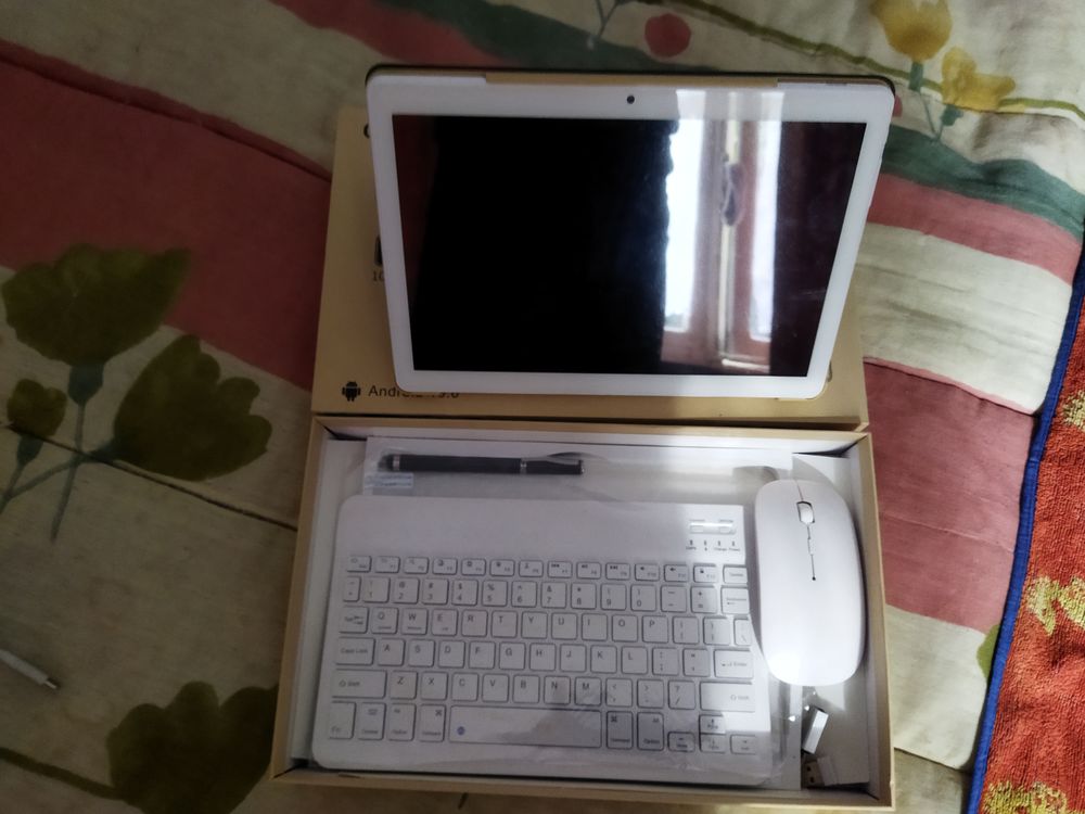 tablette goodtel g3 100 Quimperl� (29)