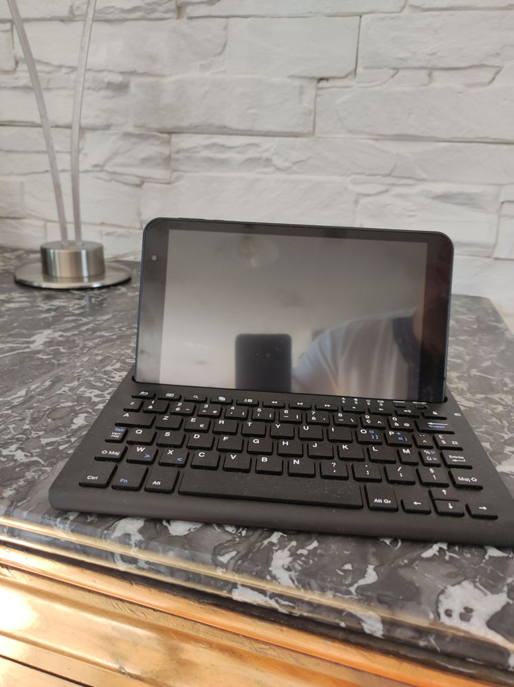 Tablette Hybride 2en1 KLIPAD 50 Saint-Yorre (03)