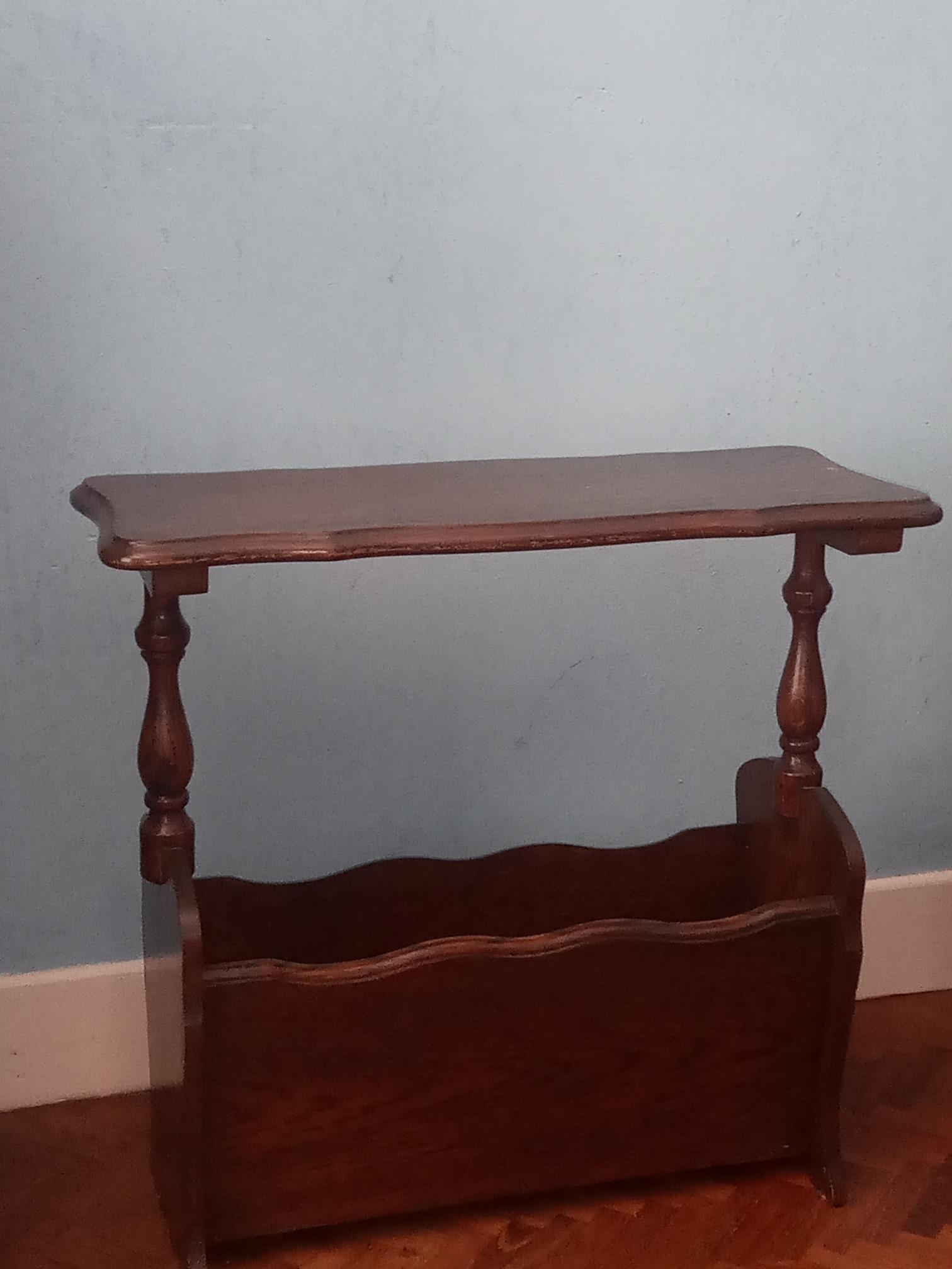 Tablette porte revues 25 Juran�on (64)