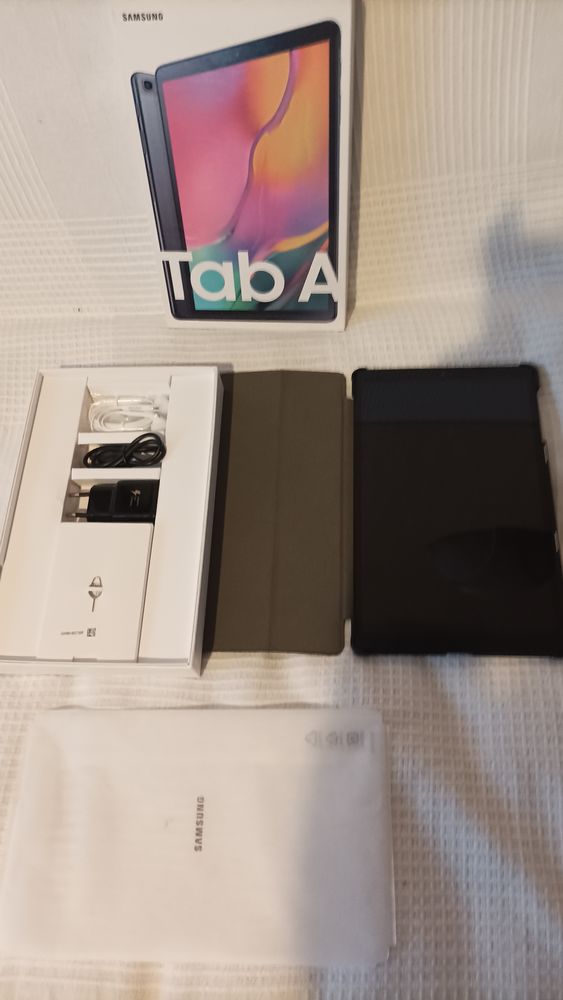 Tablette TAB A SAMSUNG SM-T510
Superbe �tat tr�s peu servie 100 Drancy (93)