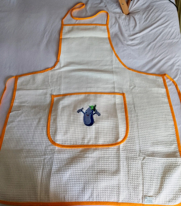 Tablier de cuisine  Aubergine  brod� 7 Riedisheim (68)