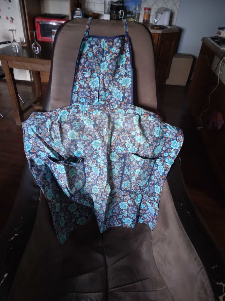 Tablier 7 Marcenod (42)