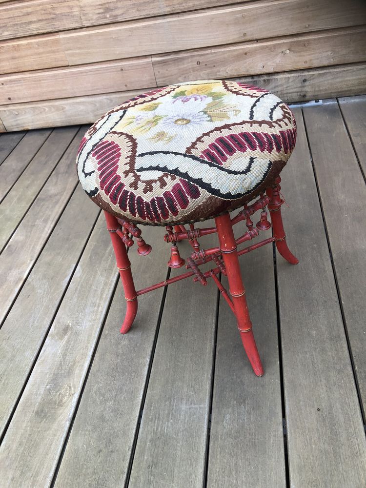 Tabouret asiatique ancien 300 Paris 15 (75)