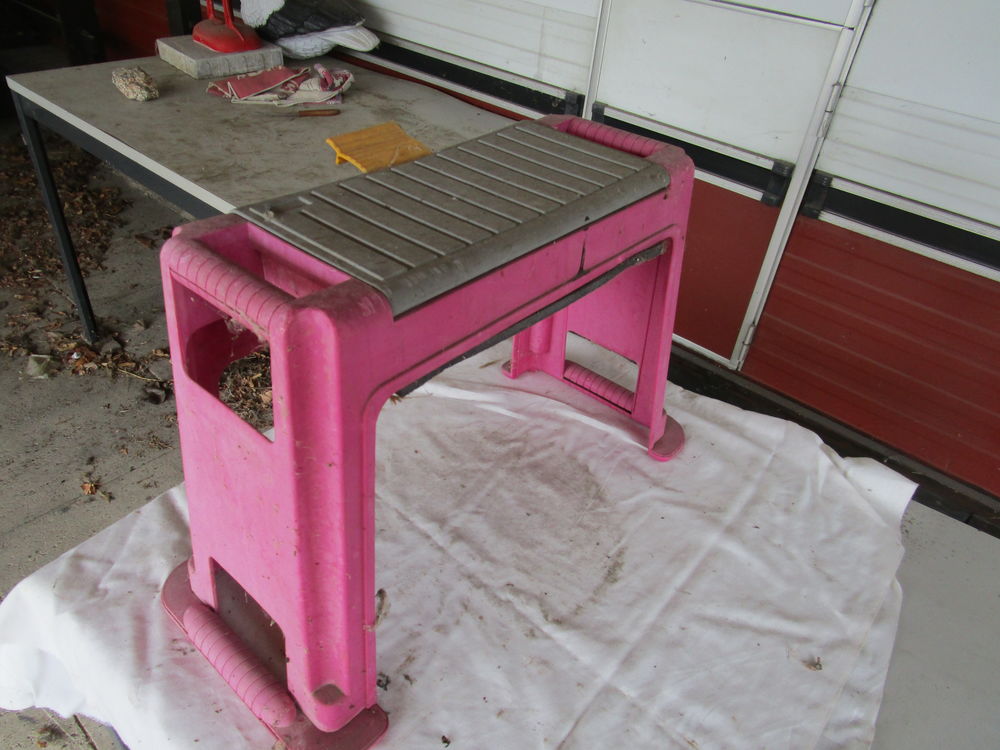 Tabouret a casier 5 Illzach (68)