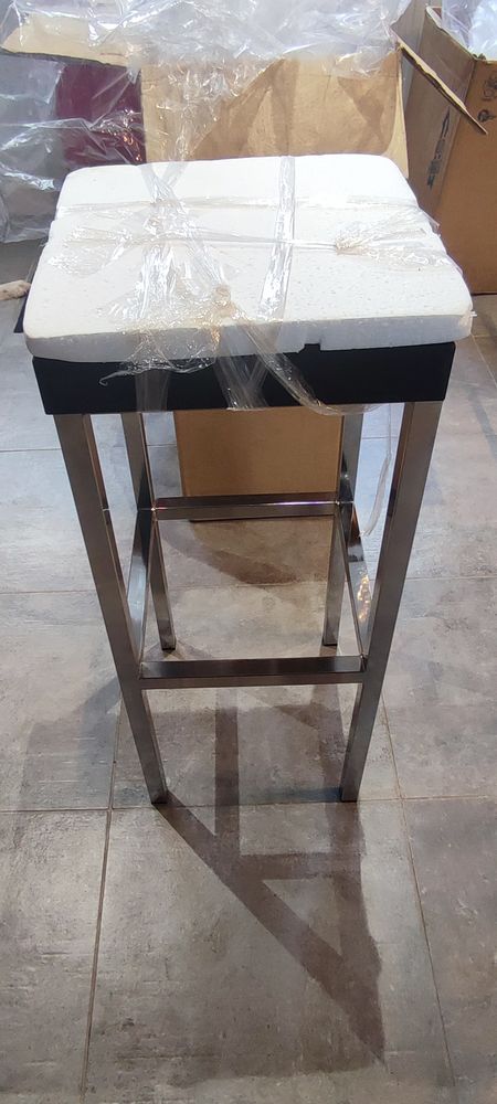 Tabouret Cube 017252 Pedrali . Neuf 40 Clermont (60)