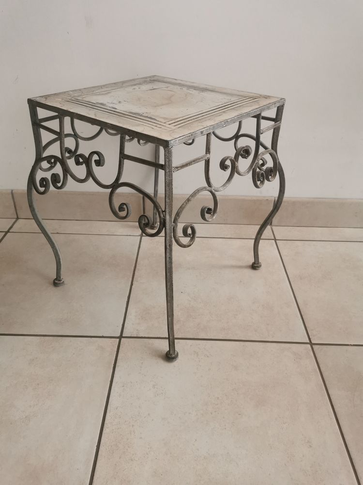 Tabouret d�coratif 10 Mayenne (53)
