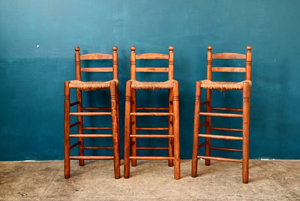 Tabouret haut de bar ancien en bois et paille 120 Wintzenheim (68)
