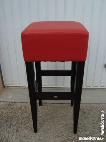 Tabouret neuf 10 Montfort (04)