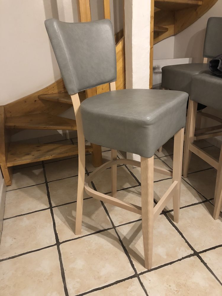 Tabouret neuf! 60 Oraison (04)