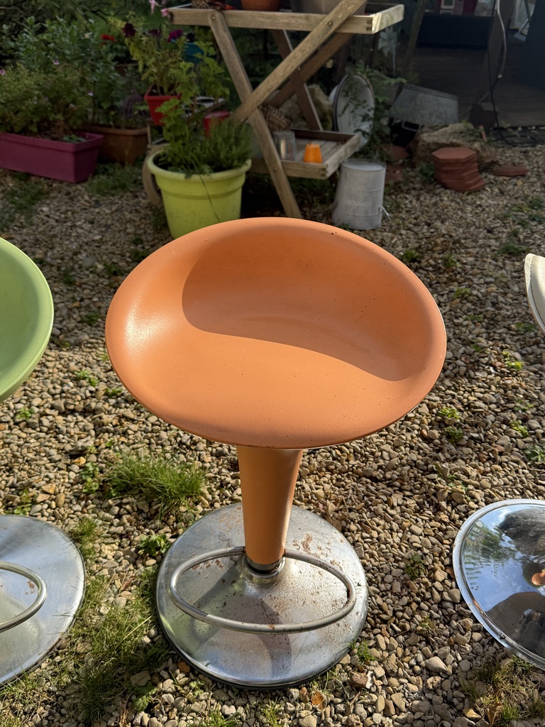 Tabouret de bar orange moderne 20 Villiers-sur-Marne (94)