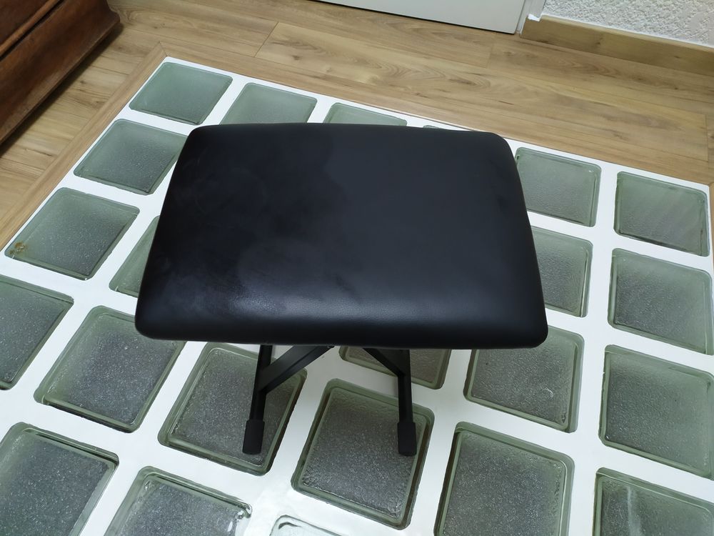 Tabouret piano enfant. 6 Bordeaux (33)