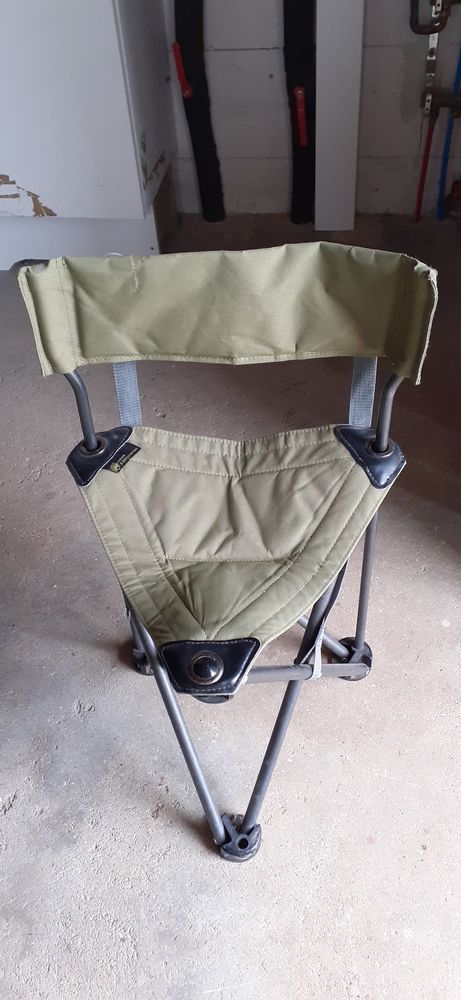 Tabouret pliant . 2 Crozon (29)