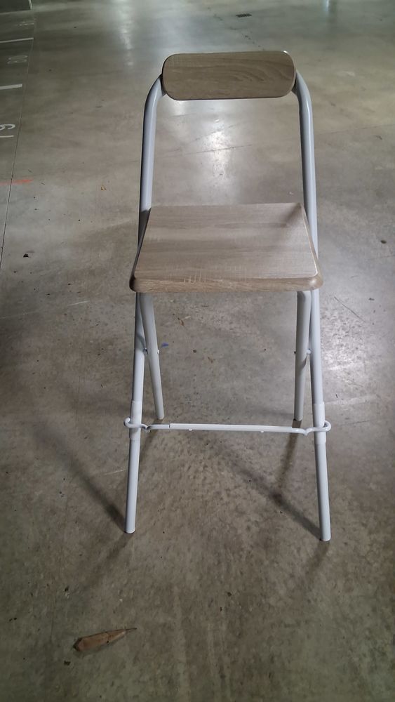 tabouret bar pliant 80 Saint-Malo (35)