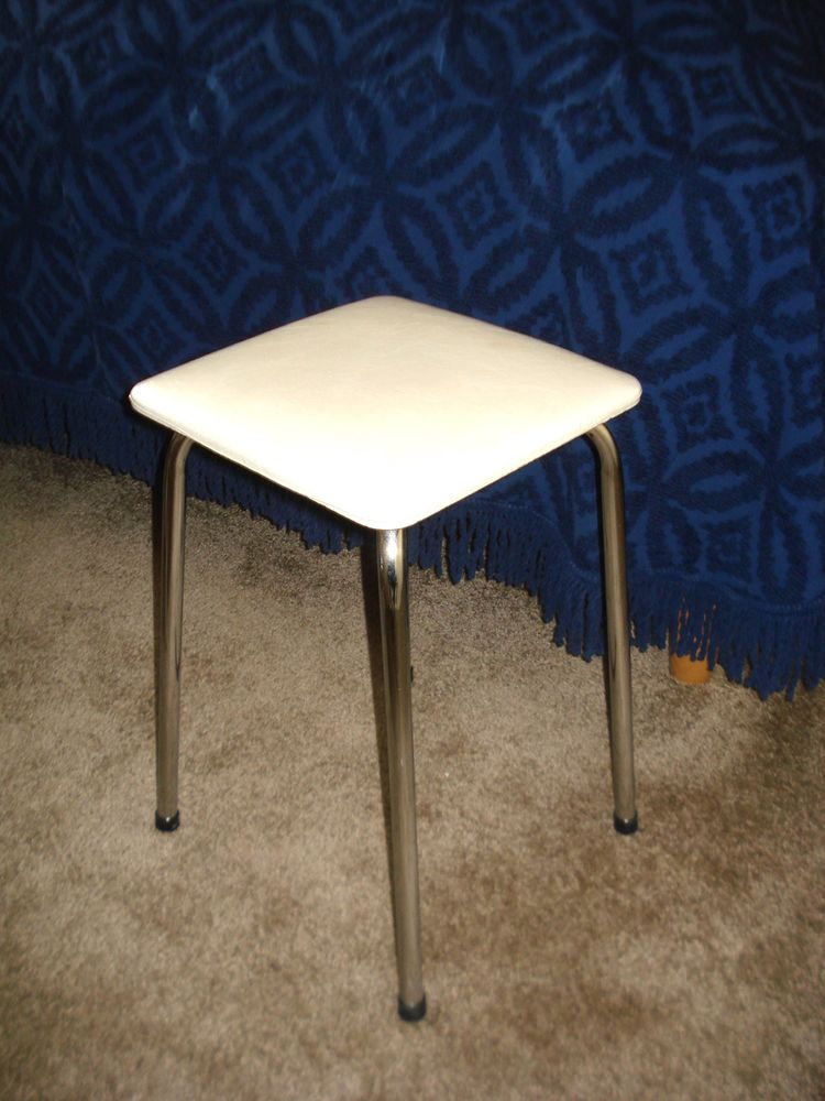 Tabouret vintage pied chrom�s 10 Monnetier-Mornex (74)