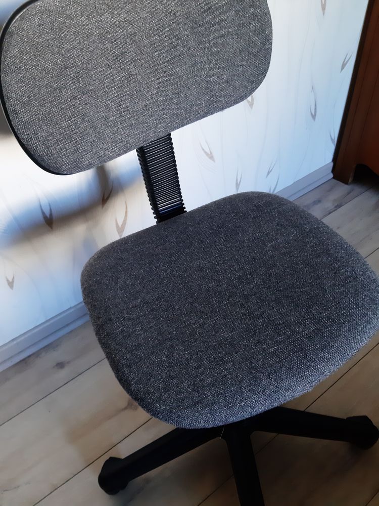 Tabouret 15 Saint-Pierre-le-Mo�tier (58)