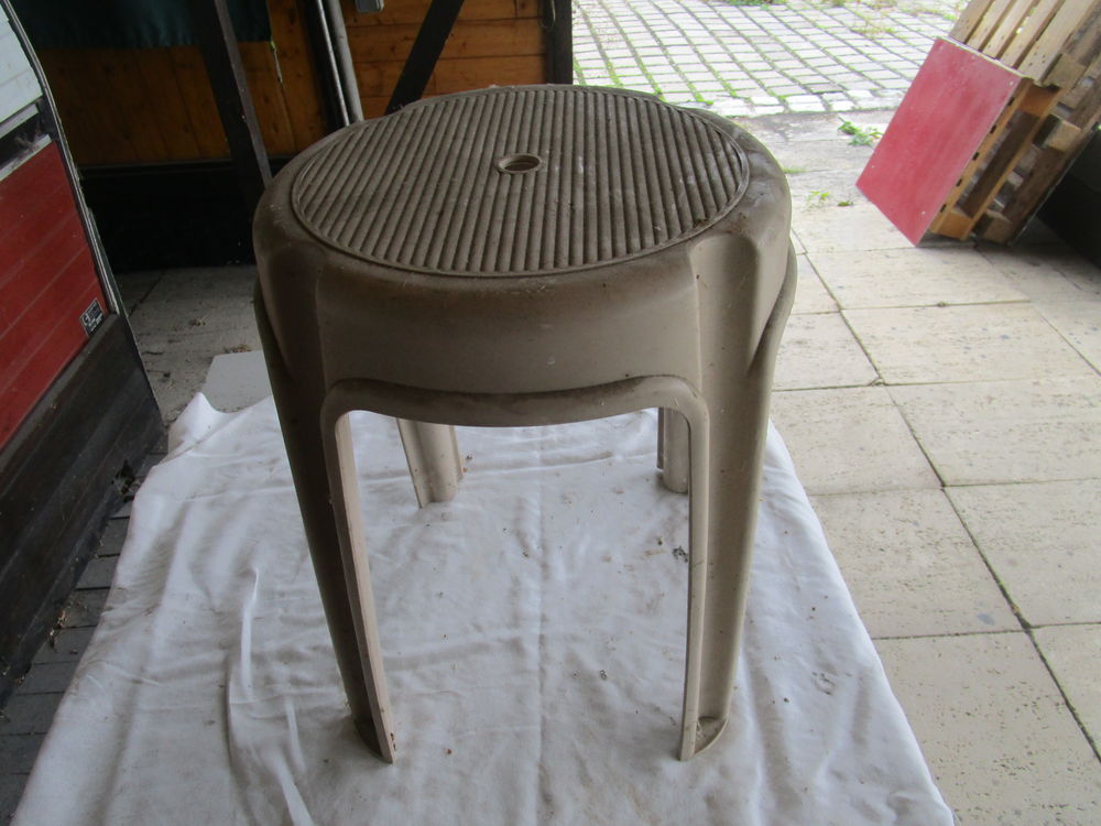 Tabouret 5 Illzach (68)