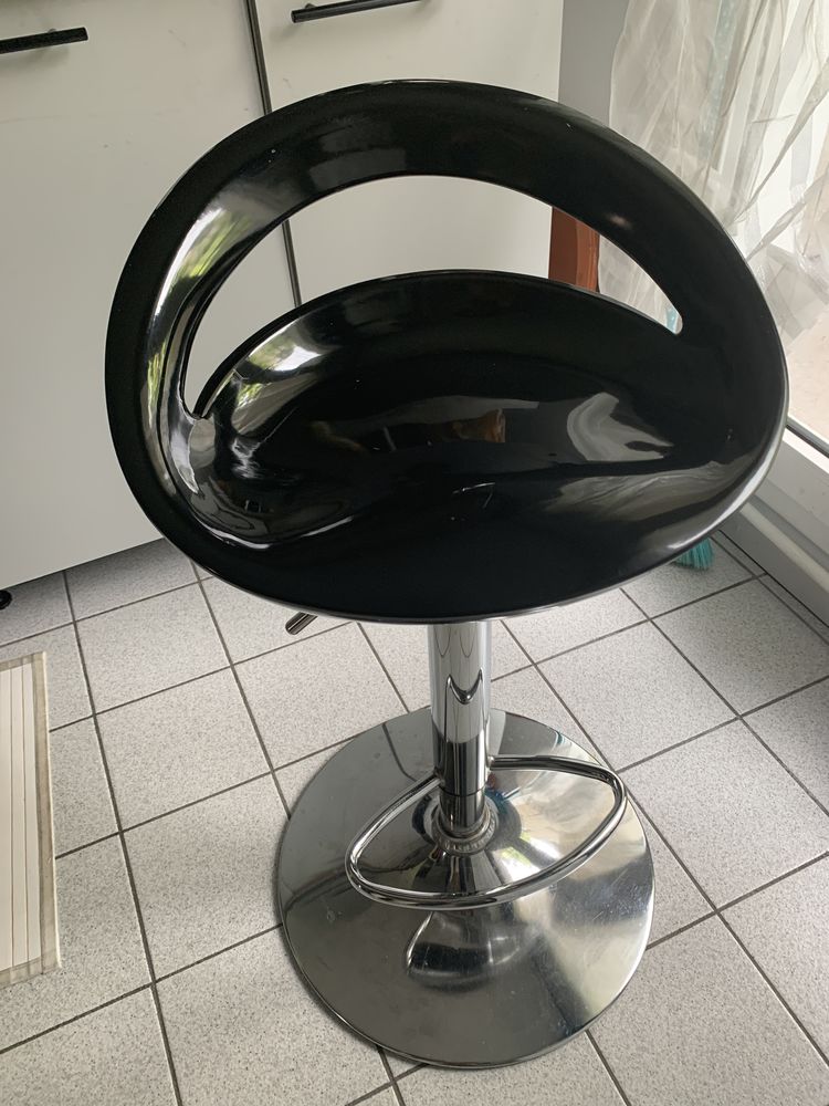 Tabouret 100 Saint-Etienne (42)