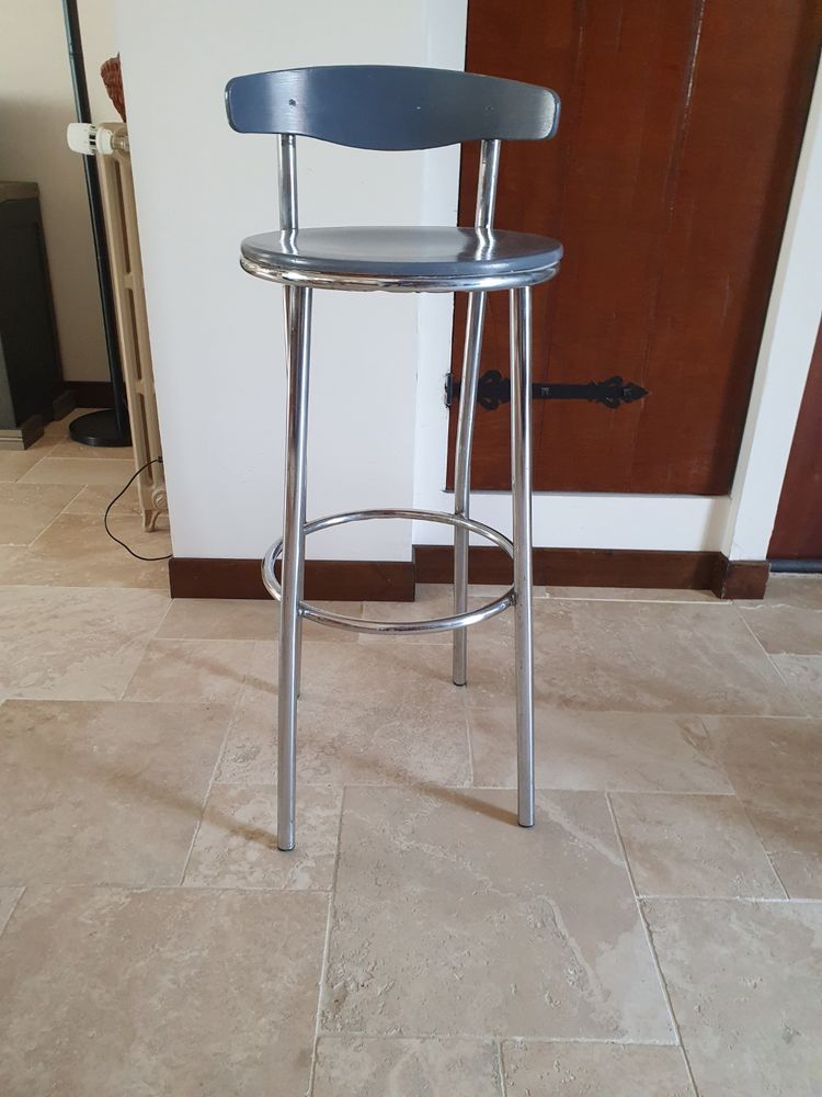 TABOURET DE BAR 10 La Fert�-sous-Jouarre (77)