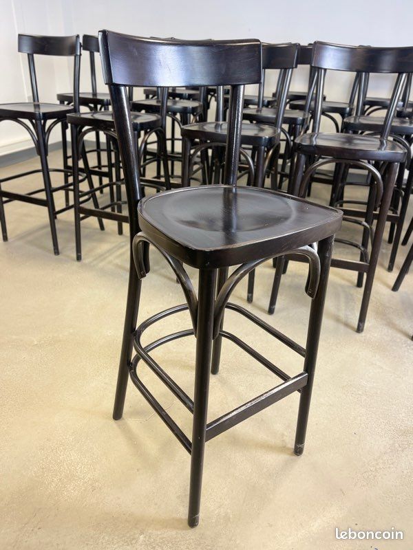 tabourets chaises de bar Thonet LIVRAISON POSSIBLE 150 Lorient (56)