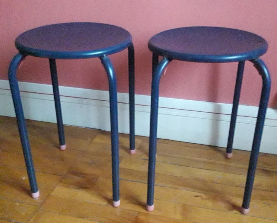 Lot de 2 tabourets en m�tal de belle manufacture 30 Paris 15 (75)