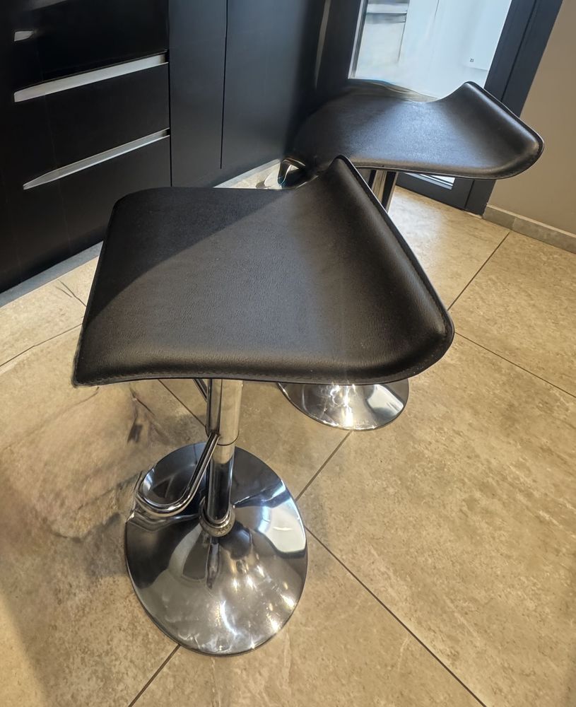 Lot de 2 tabourets de bar noir EDDY - Noir 30 Saint-Cyr-sur-Mer (83)