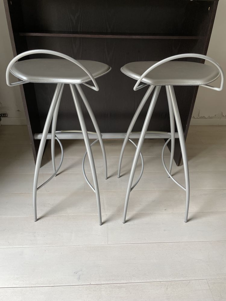 2 Tabourets de bar Protis 95 Colombes (92)