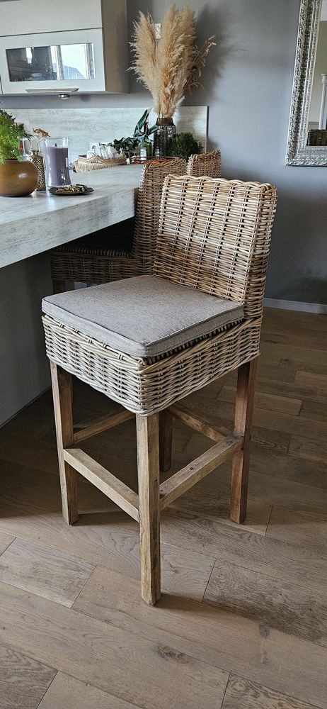 Tabourets rotin et bois 180 Dunkerque (59)