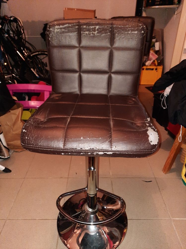 tabourets de bar 20 Le Sequestre (81)