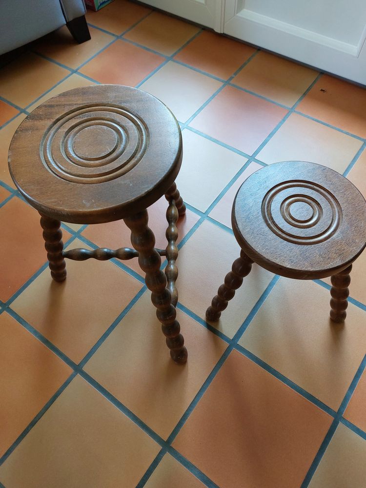 Tabourets 15 Saint-M�dard-en-Jalles (33)