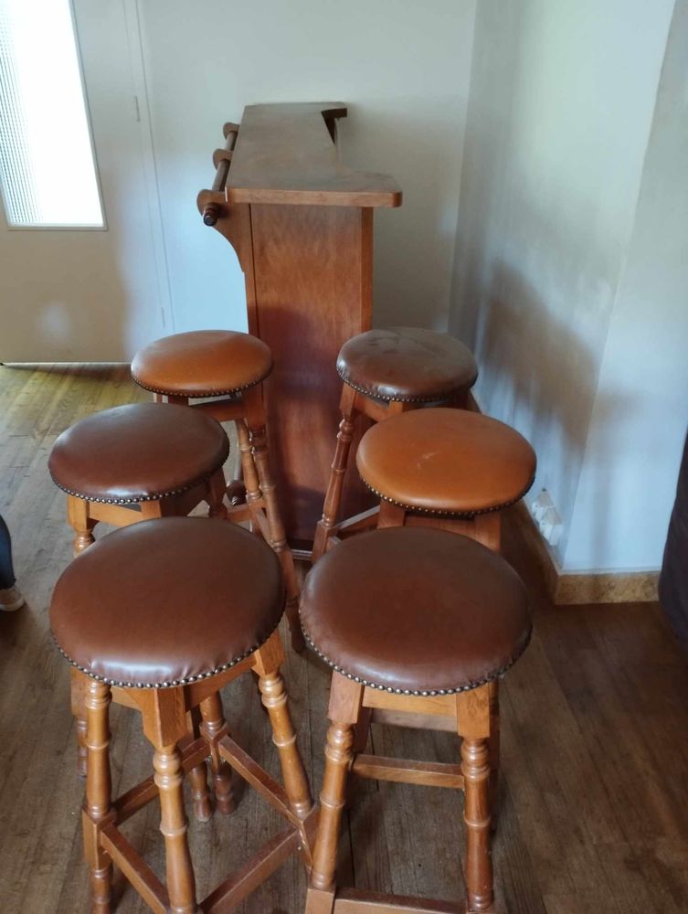 Bar et tabourets 70 Bannay (18)