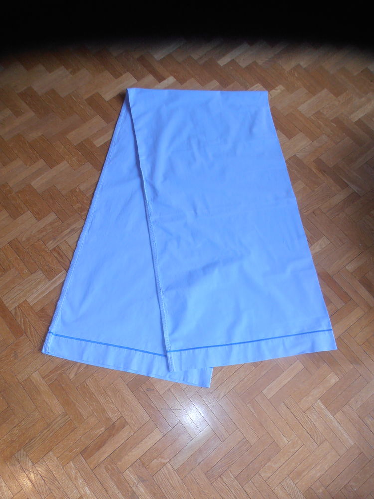Taie de traversin bleue (80) 3 Tours (37)