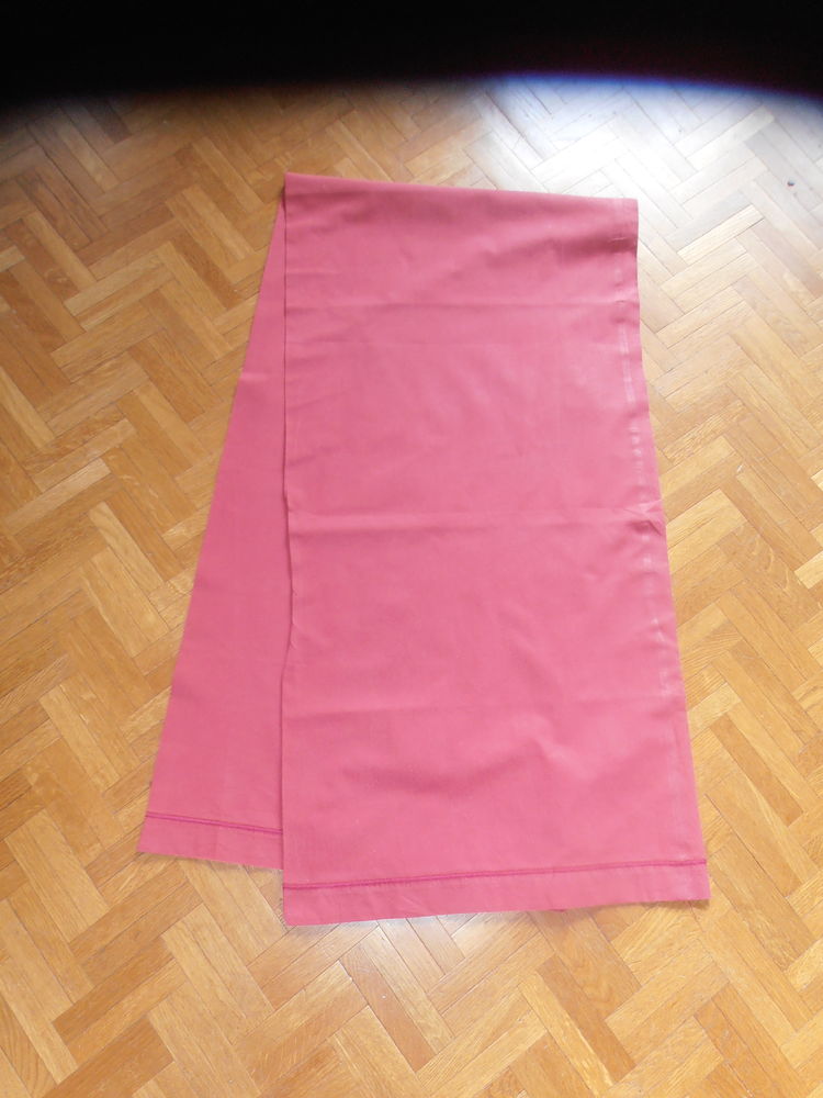 Taie de traversin fuchsia (77) 3 Tours (37)