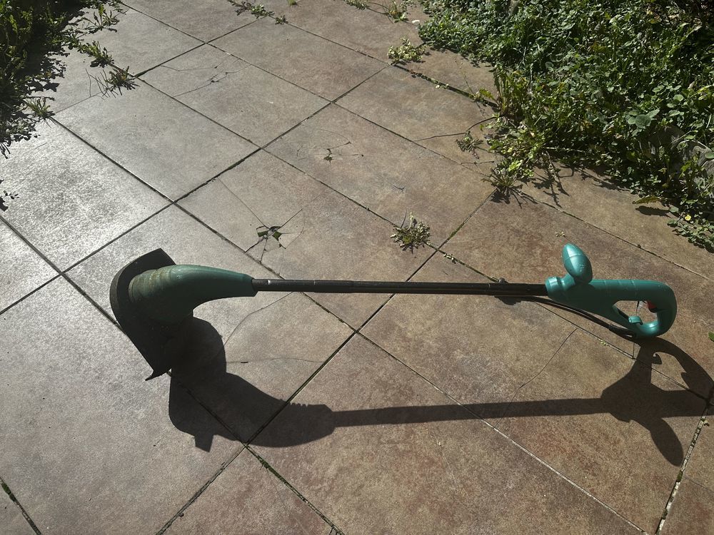 Taille Bordure Bosch 25 Amiens (80)