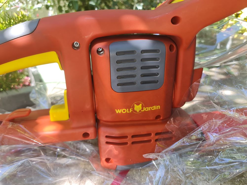 Taille-haie �lectrique  WolfJardin 85 Montpellier (34)